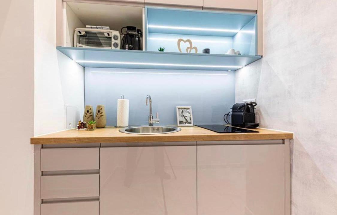 Zeus Design Apartments Виена Екстериор снимка