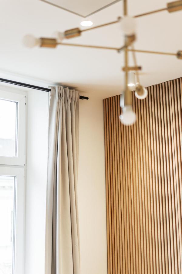 Zeus Design Apartments Виена Екстериор снимка