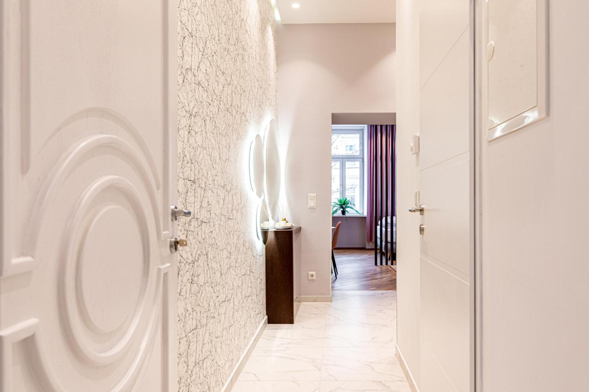 Zeus Design Apartments Виена Стая снимка