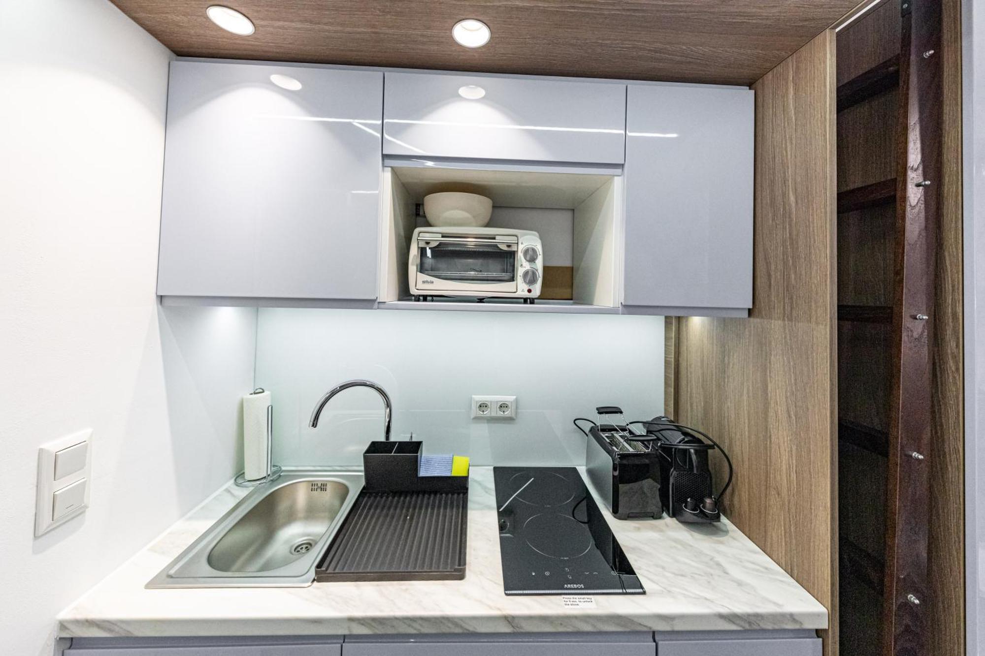 Zeus Design Apartments Виена Стая снимка