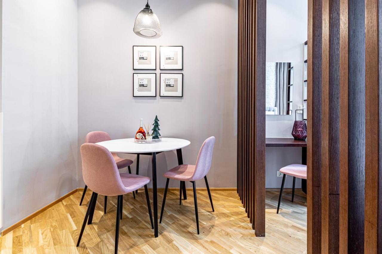 Zeus Design Apartments Виена Екстериор снимка